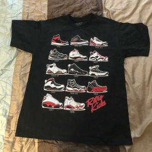 Retro kicks T-shirt